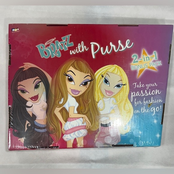 Bratz dynamite cloe doll target exclusive - Picture 2 of 2